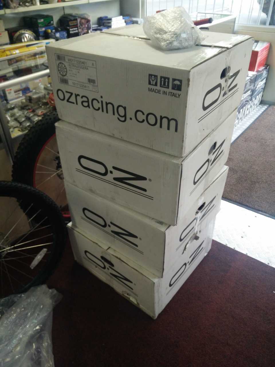 OZ Racing Ultraleggera 2