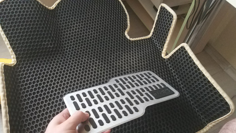 Килимки EVA 3D на Kia Optima 2