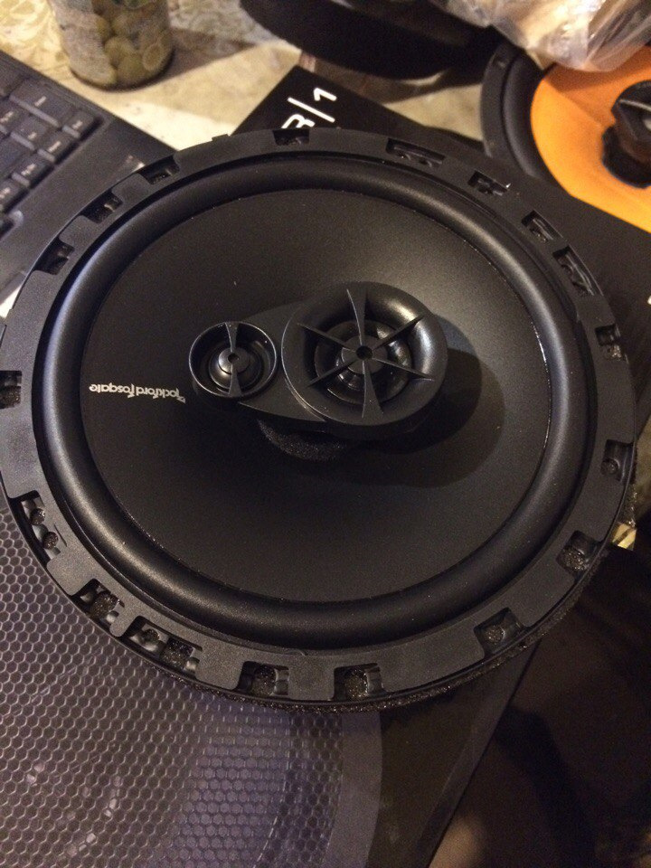 Тил Rockford Fosgate 6.5 1