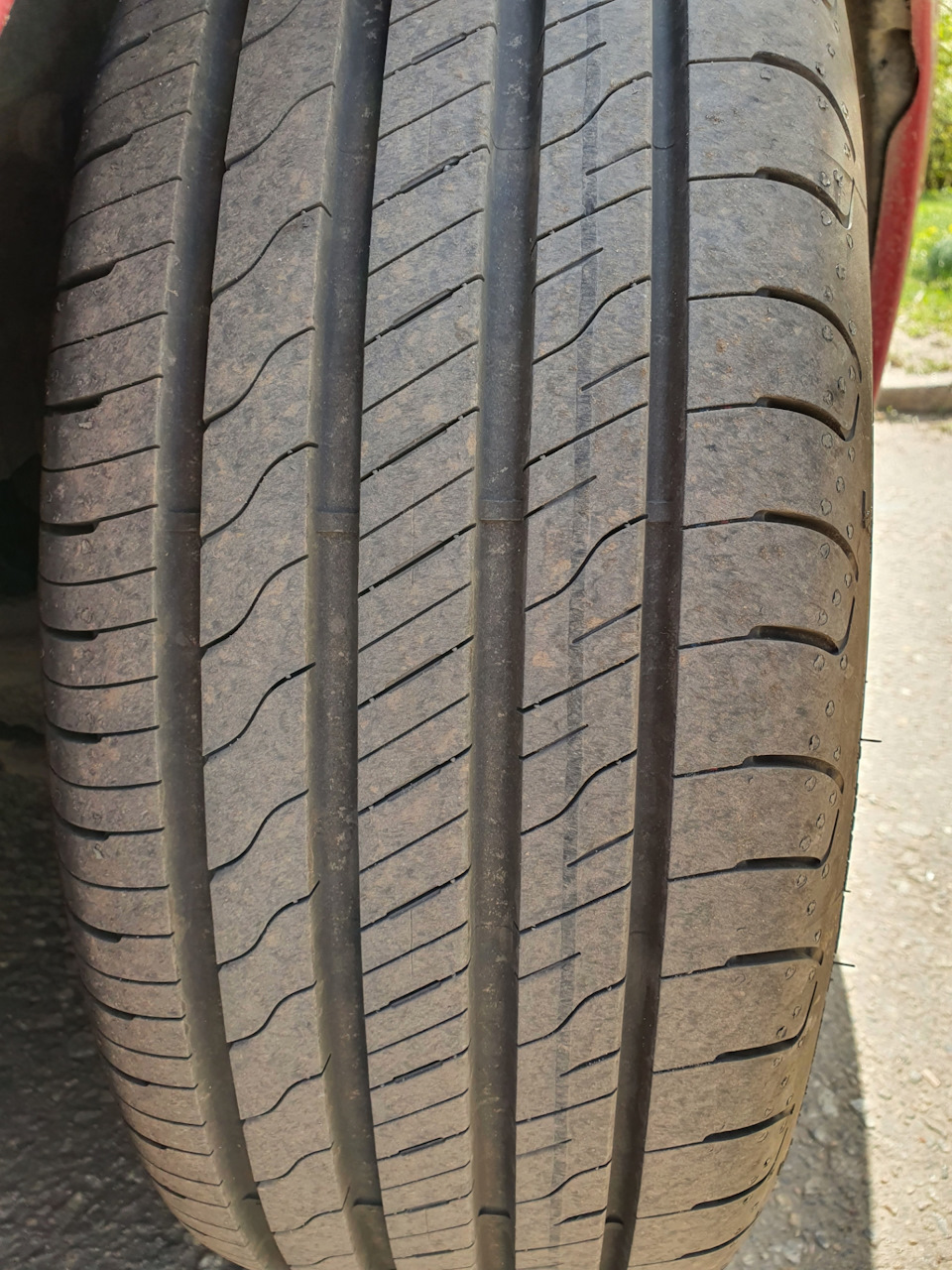 Літня гума Goodyear 1