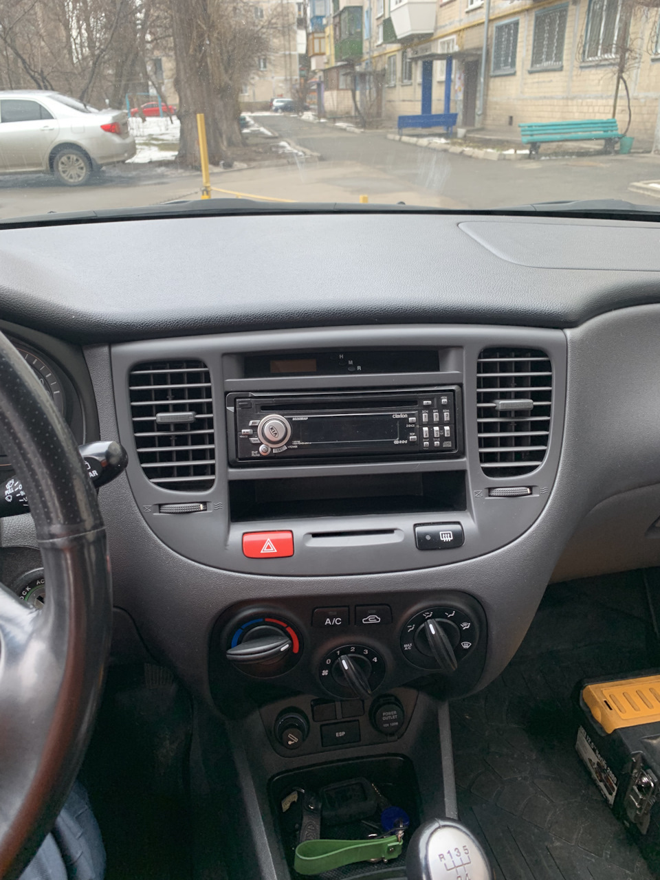 Заміна штатної магнітоли 1 Din Jvc Kia Rio JB 2 1