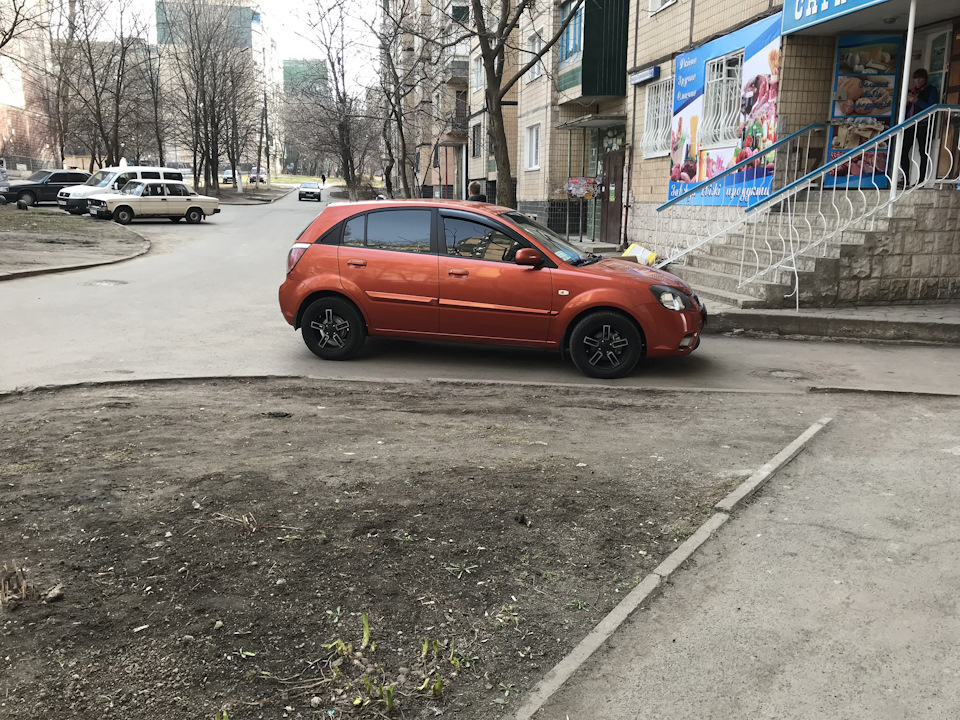 Машинка продана і тепер радуватиме нову господиню. 3