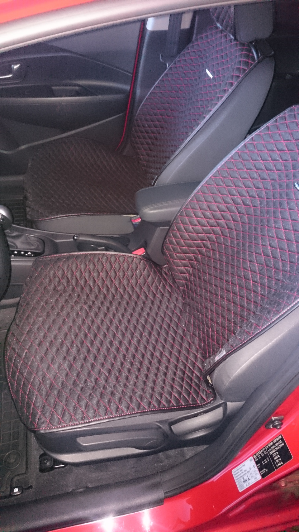 Нові накидки CarFashion 2