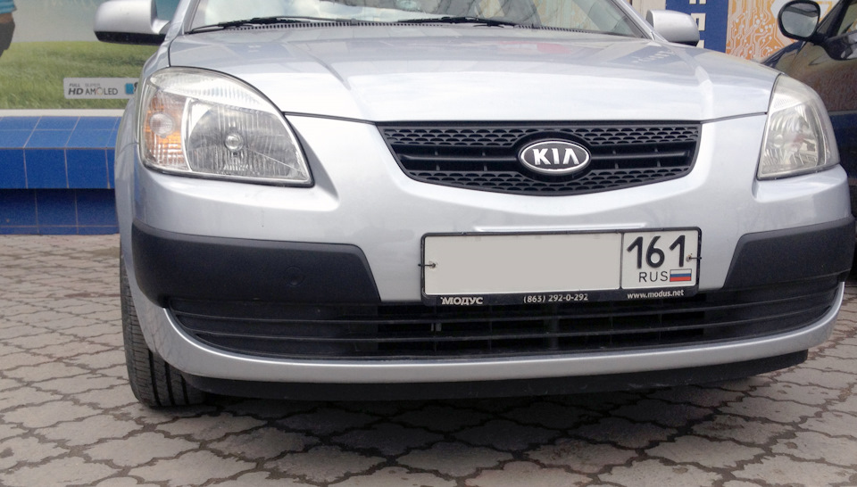 121600 Губа бампера 3