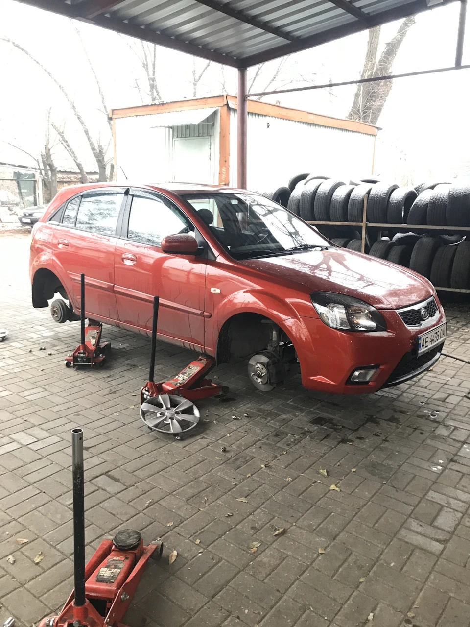 Шиномонтаж зима HANKOOK WINTER I*PIKE RS2 W429