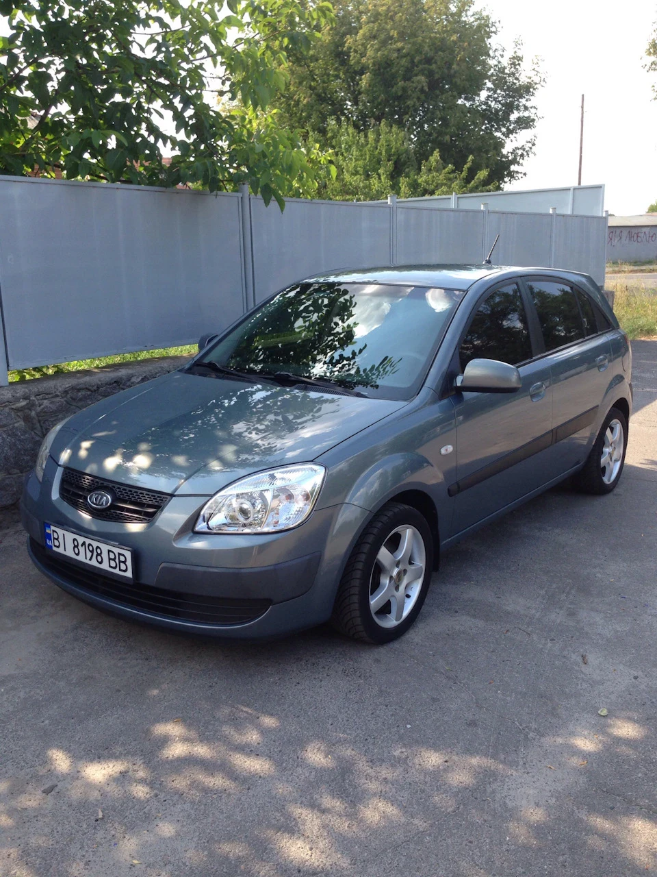 Нові диски Mega Wheels Acera та гума Goodrich g-Force Profiler