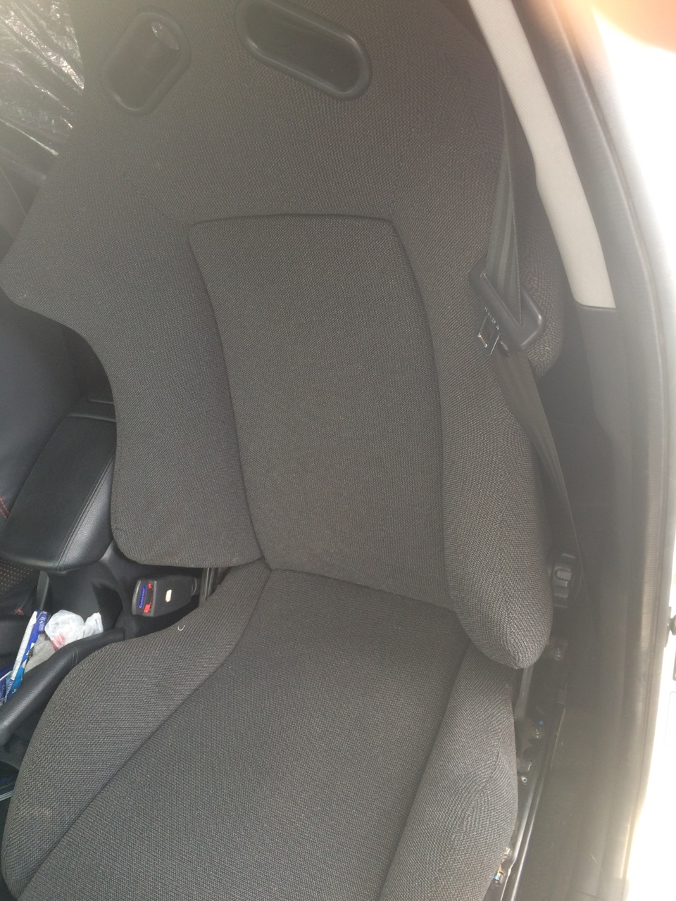 Крісло RECARO встановлено! 2