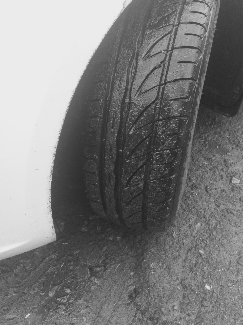 ШИНИ: Bridgestone Potenza RE002 Adrenalin 2