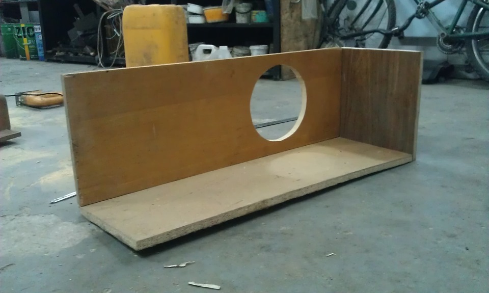 Будиночок для BassBoosted 3