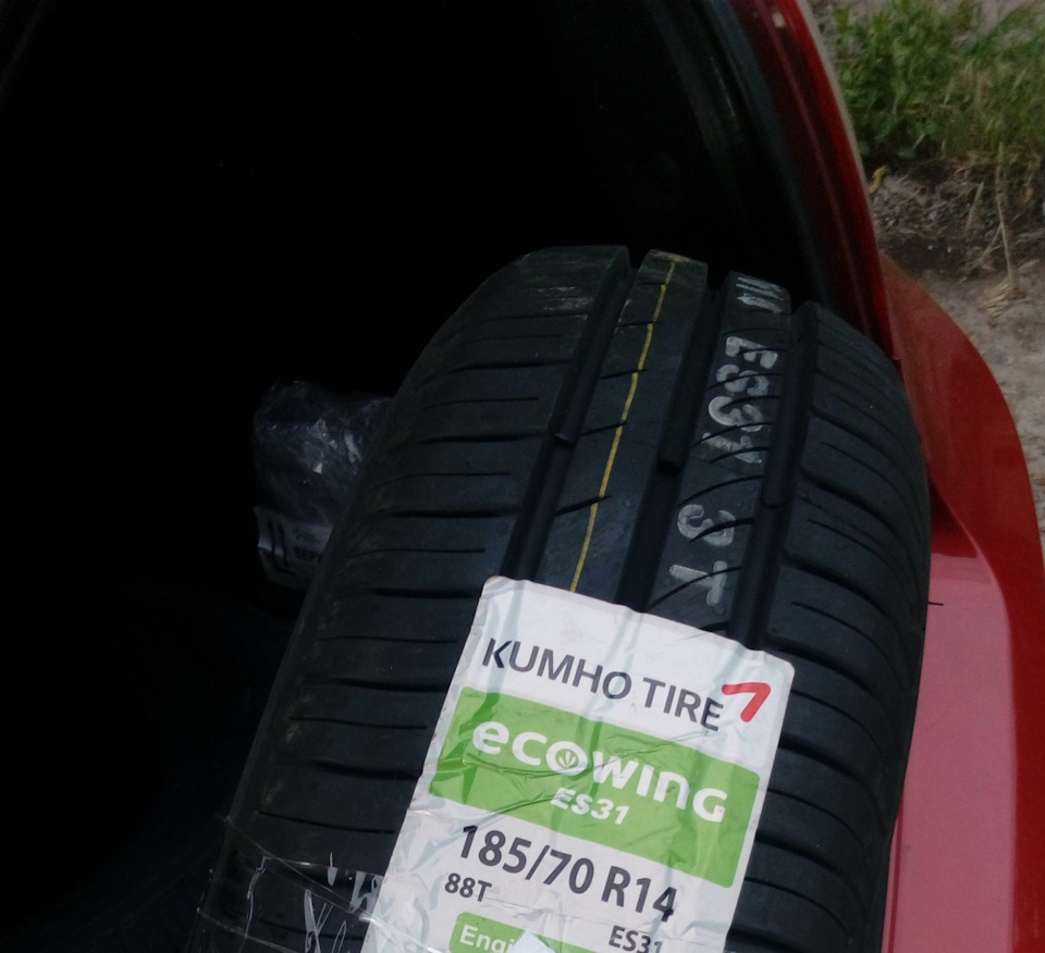 Шини на літо 185/70 R14 3