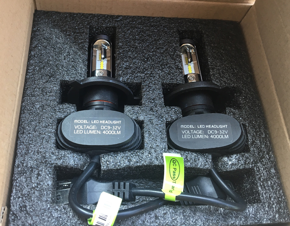 LED RS G8.1 H4 6500K 12V 4