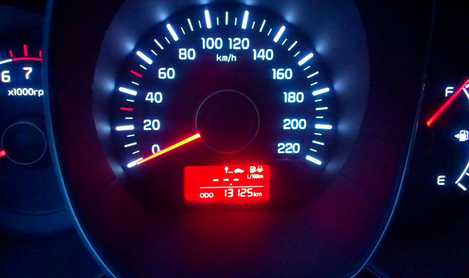 21.KIA RIO III (NEW 2012); Одометр 3