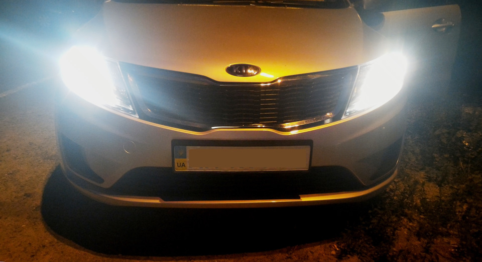 95.KIA RIO III (NEW 2012): Заміна ламп головного світла на Philips H4 X-Treme Vision +100% 5