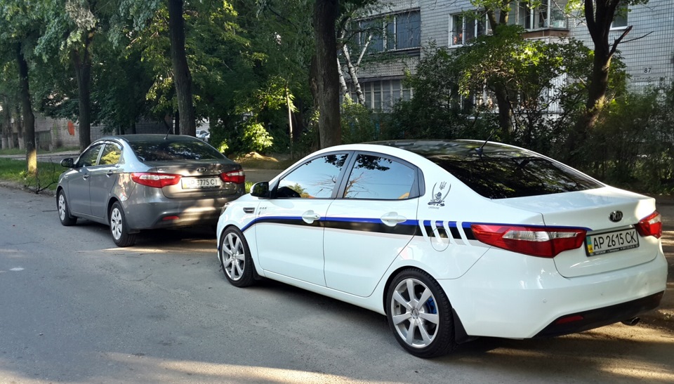 Сток VS Я 3