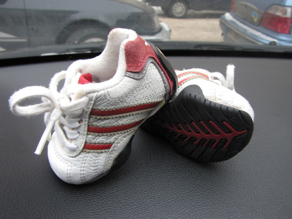 ADIDAS GOOD YEAR 1