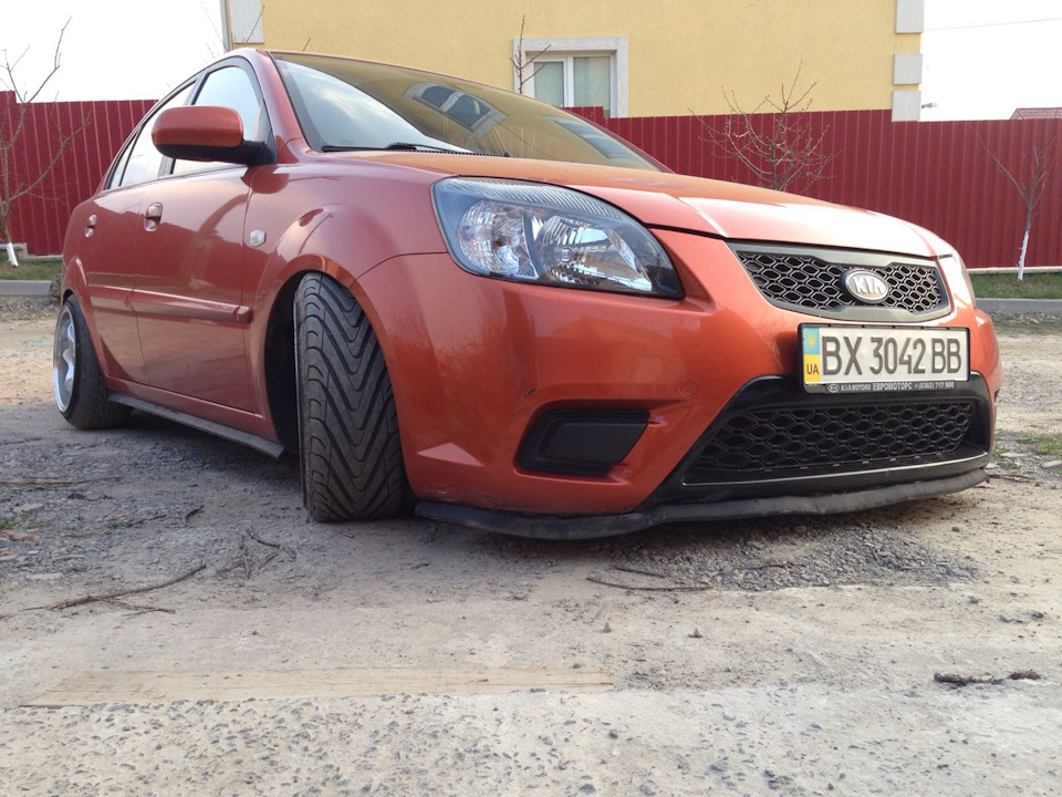 Продав. 4