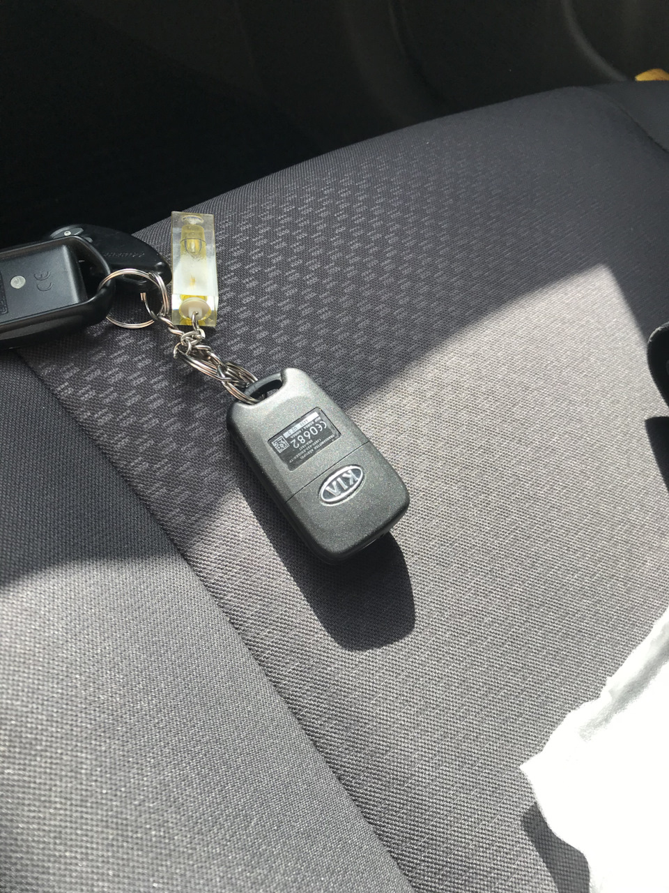 Викидний ключ KIA Rio 5