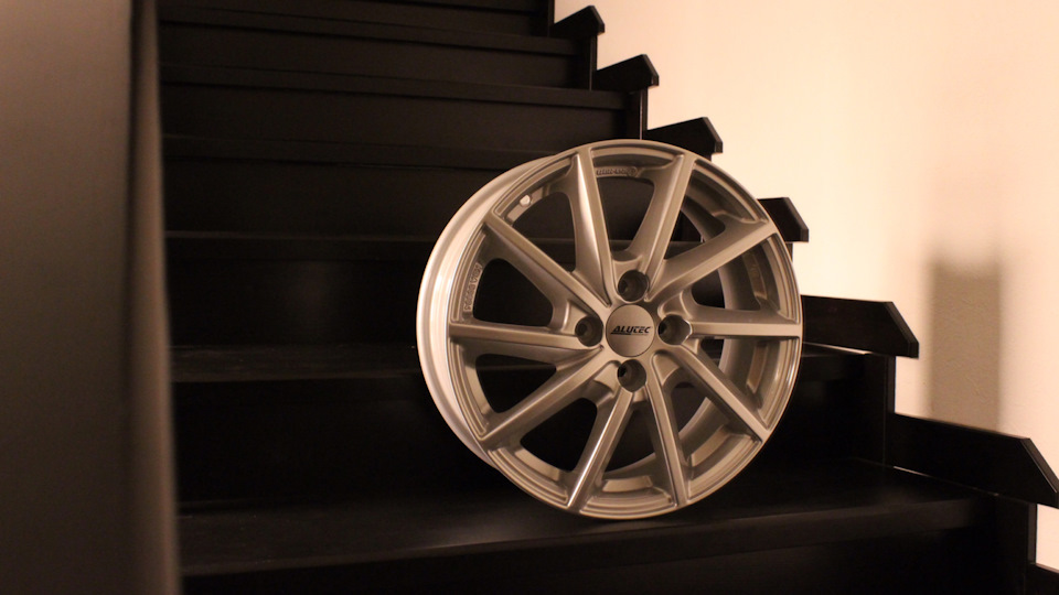 #Alutec Singa R16 1