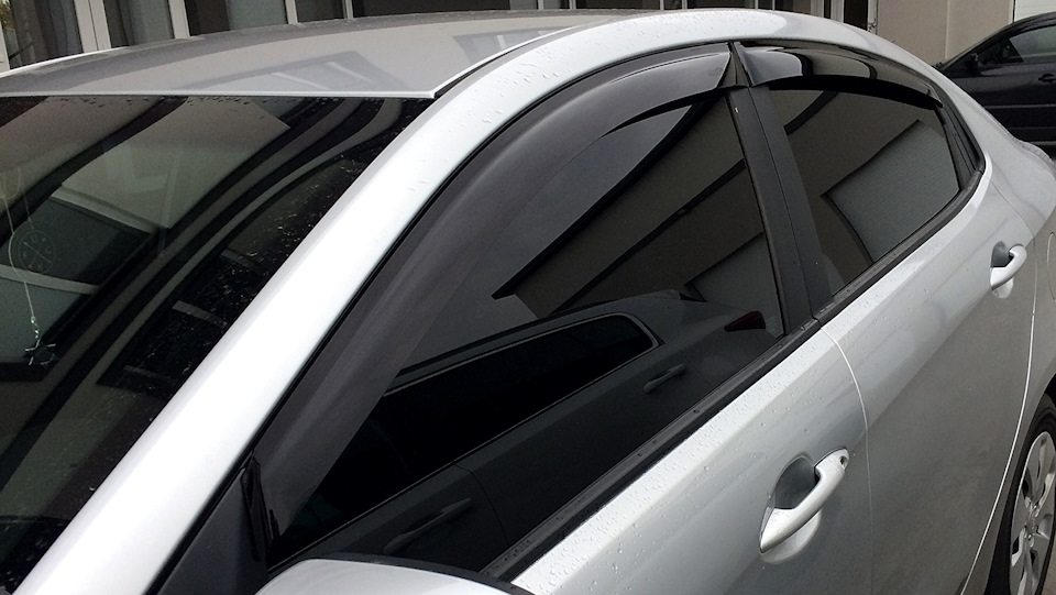 # Килимки KIAmotors, дефлектори вікон 3