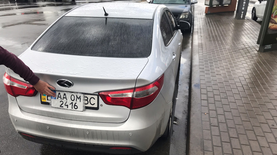 Заміна паливного фільтра в баку 4
