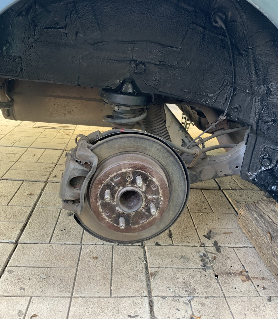 Рідкі підкрилки Kia Rio 3G 3