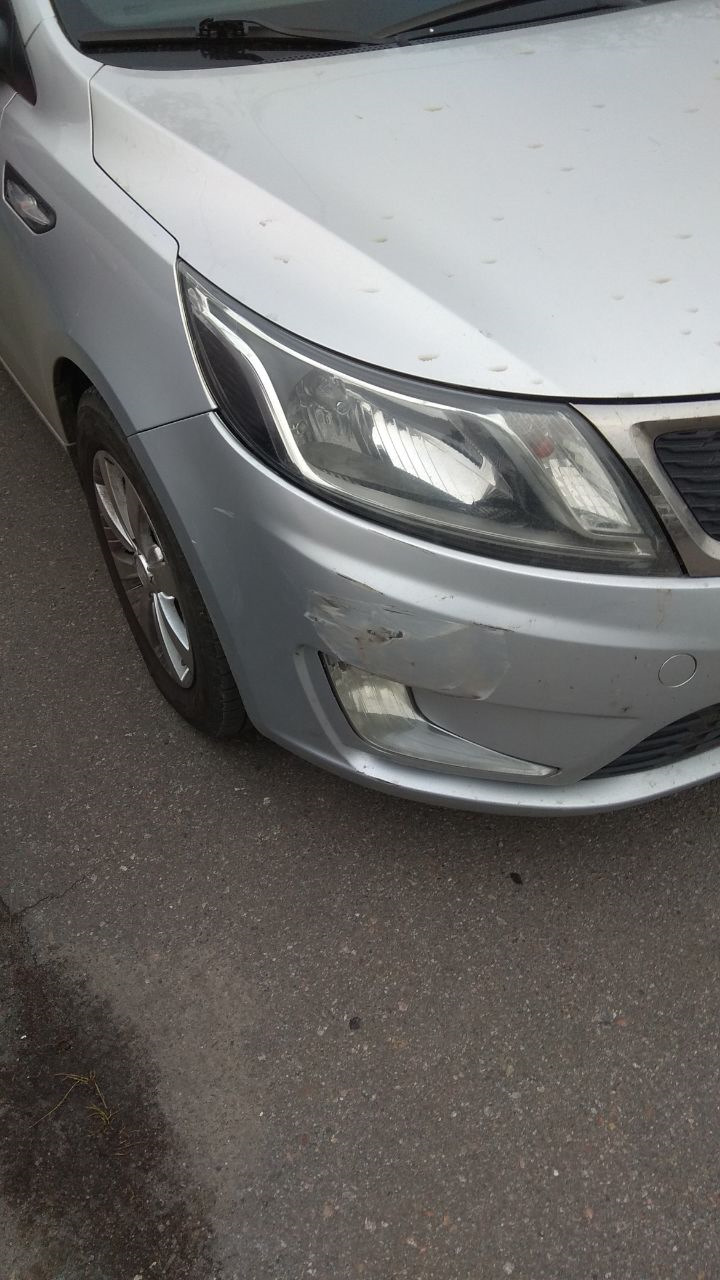З бамперами не щастить цього року... 2