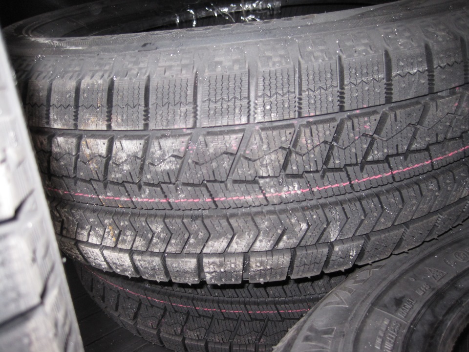 5. Зимова гума: Bridgestone Blizzak VRX 3