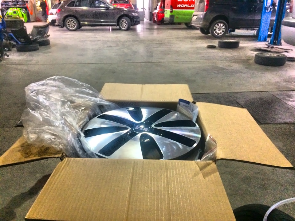 REPLAY KI 52 BKF (R15 W6 PCD4x100 ET48 HUB54.1) 3
