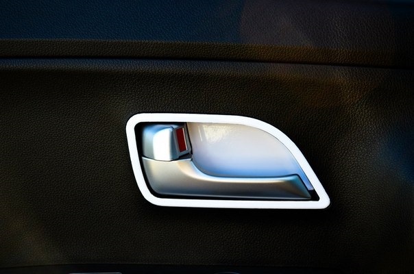 Доробка салону авто White-Black 3
