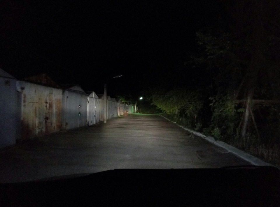 Заміна ламп головного світла 4