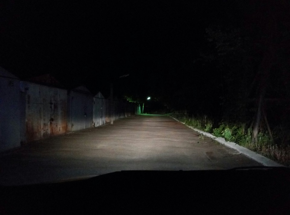 Заміна ламп головного світла 3