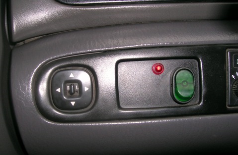 Hella micro DE, дубль 2; а також DRL Philips 12820WLEDX1 на 4 діоди. 4