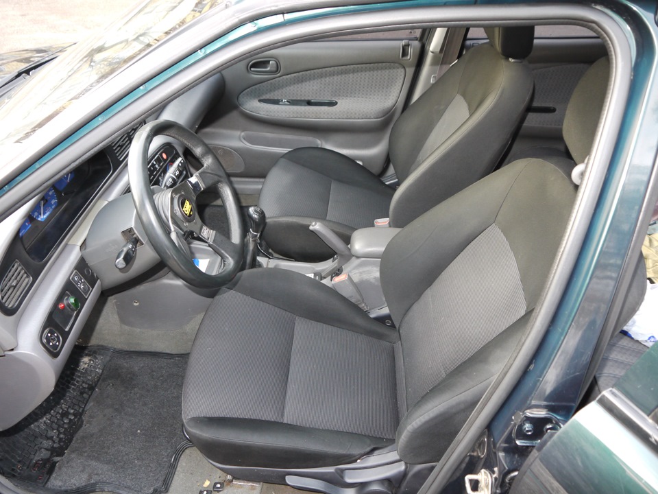 KIA sephia VS Lancer X 2.0 3