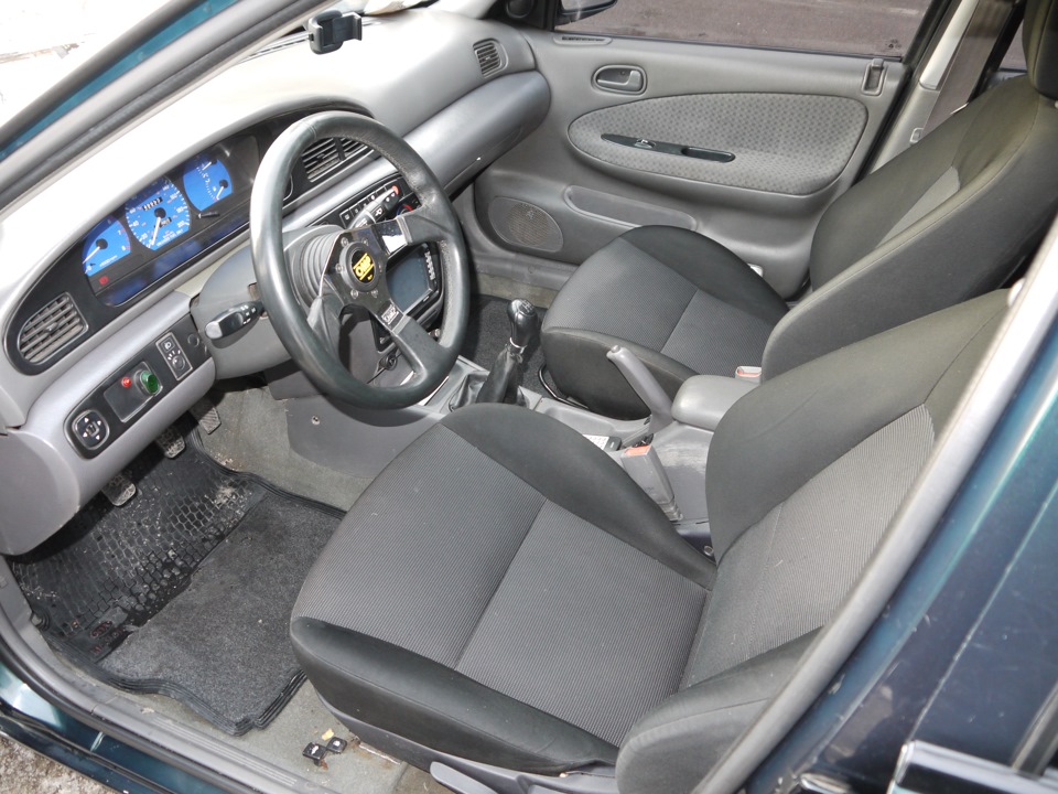 KIA sephia VS Lancer X 2.0 4