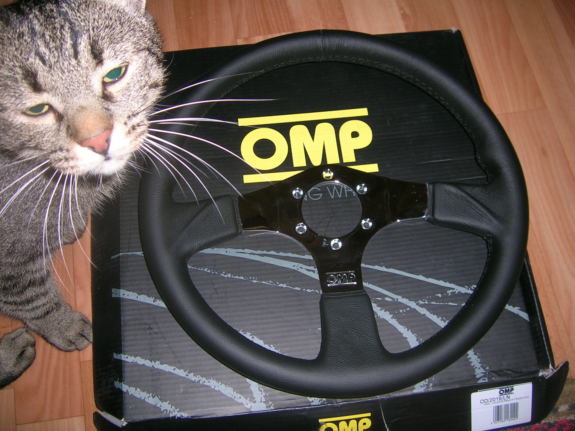 Руль OMP 2