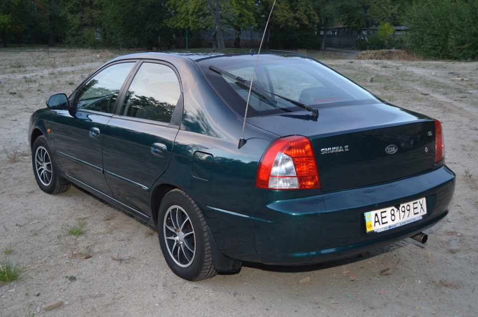 Продам Kia Shuma 2 2004 5