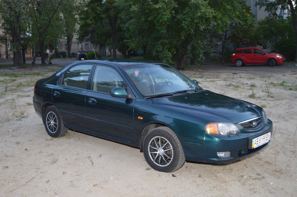 Продам Kia Shuma 2 2004 2