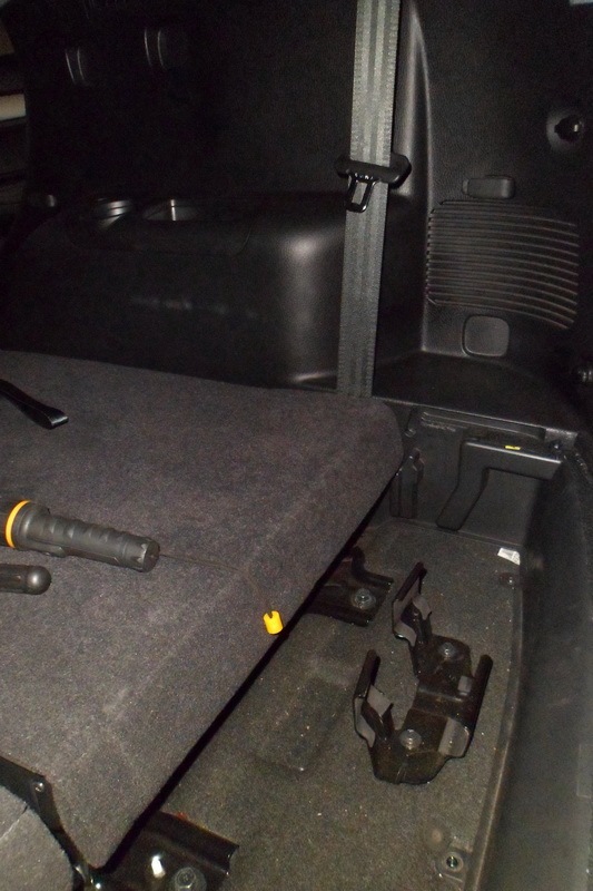 Розетка 12V в багажник і т.д. 2