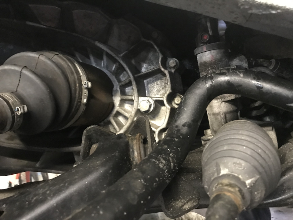 Стани нижньої частини авто 92500км 3