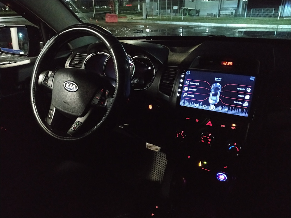 Заміна магнітоли Kia Sorento XM V6 AWD 3,5 літра 277 к.с. 2013р 1