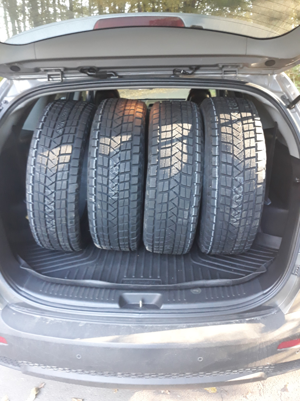 12. Сезонна заміна шин Firemax FM806 235/60 R18 107T 3