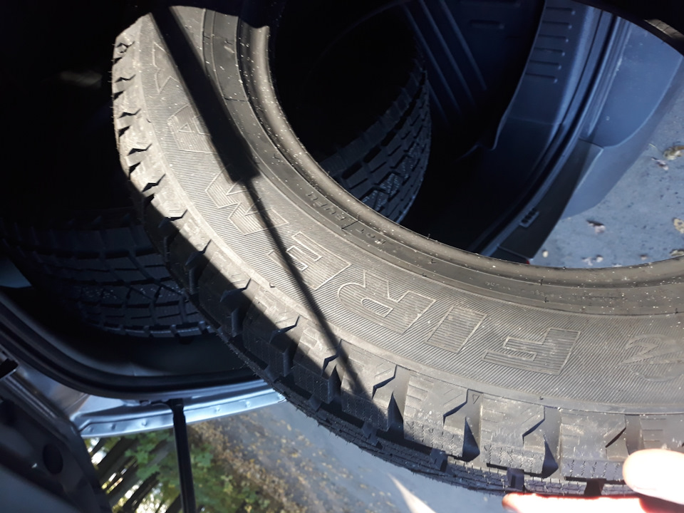 12. Сезонна заміна шин Firemax FM806 235/60 R18 107T 5