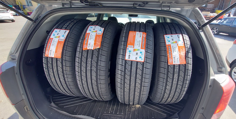 17. FIREMAX FM518 235/60R18 107V XL літо 1