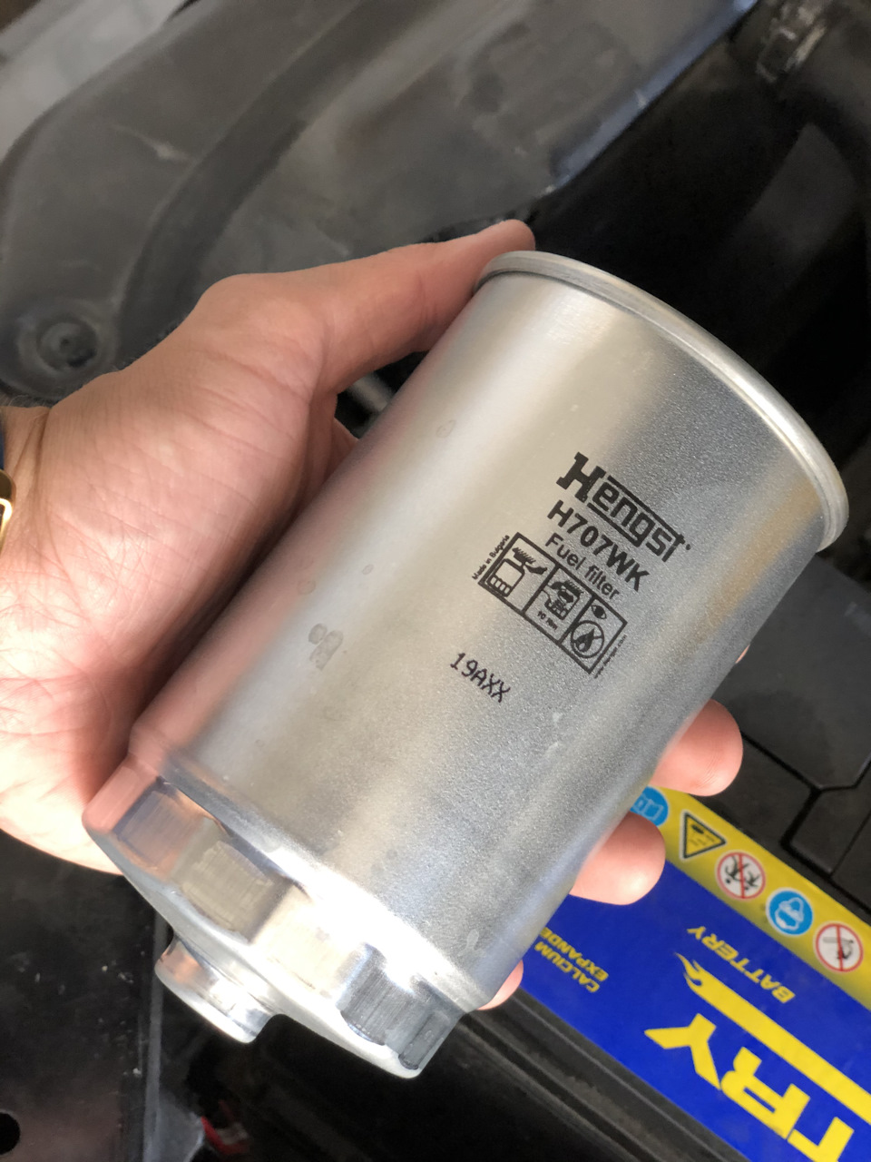 Заміна паливного фільтра 2