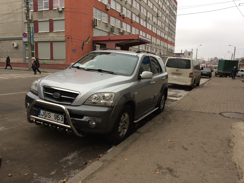Вирішив поставити кенгурятник та пороги 3