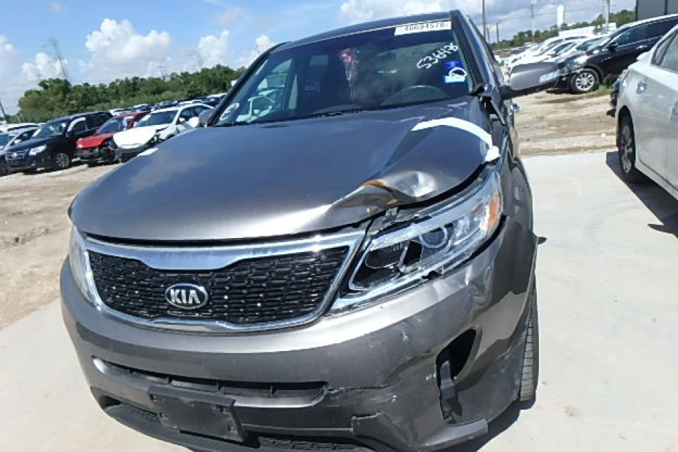 Покупка машини в США. Kia Sorento 2 rest 2014, 2,4л GDI 2WD