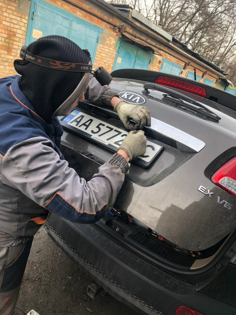 Нові лампи заднього ходу + LED плафон підсвічування номера 5