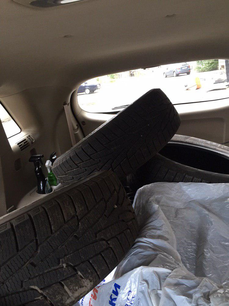 Купівля зимових шин Kumho i'zen kw31 235/60 R18 3