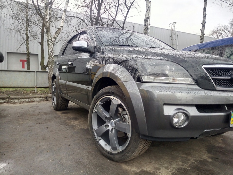 265/45R20 3