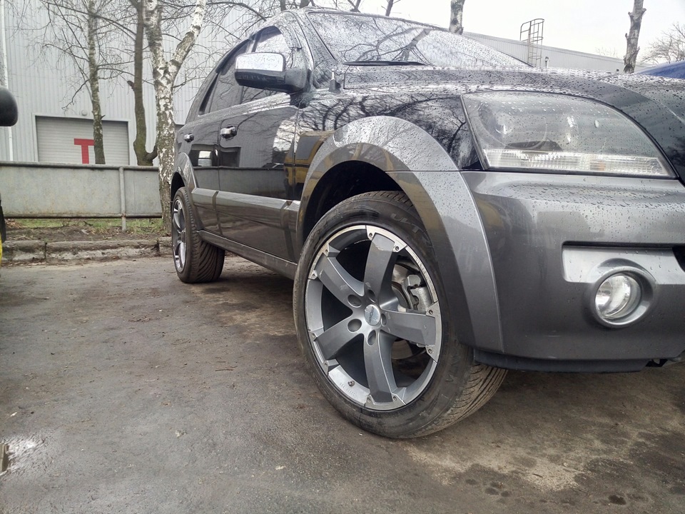 265/45R20 2